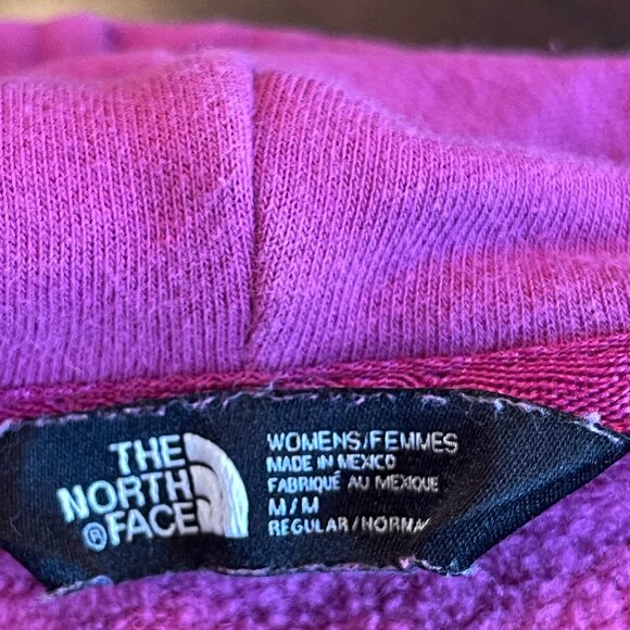 The North Face Pink Hoodie Womenโs Medium | Cozy Fleece Logo Sweatshirt - Picture 6 of 7